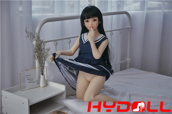 Irontechdoll D04027 18132CM 平ら胸可愛い 膣圧感と吸付感を再現ラブドール