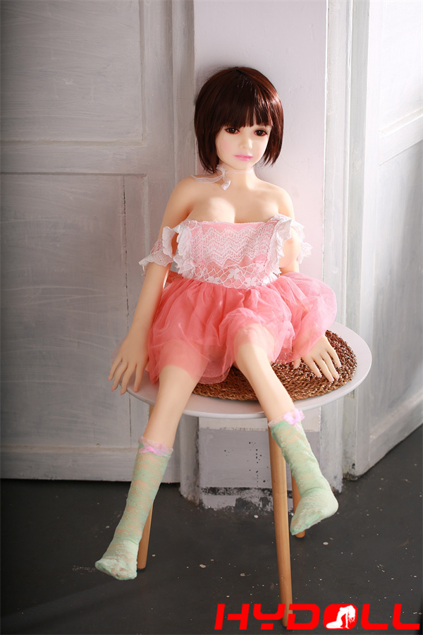 D07001 1613KG軽いダッチワイフ　100cm身長　Eカップ