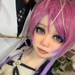 1 49セックスドールビジネスを営む若者たちの日々を記録する