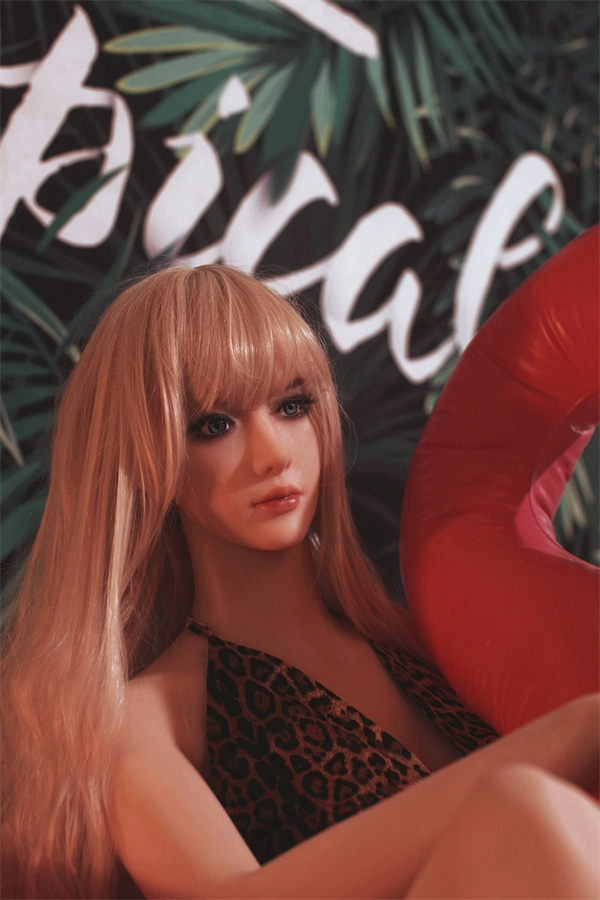 D08020 18158cm G-Cup 美しさと荒々しさ ダッチワイフ