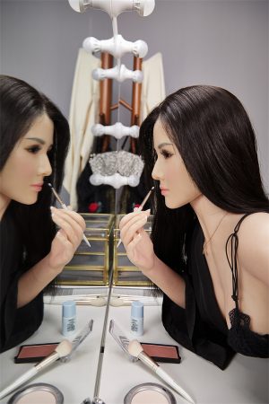 D35004 81150CM C-cup 熟女大人の魅力 シリコンドール