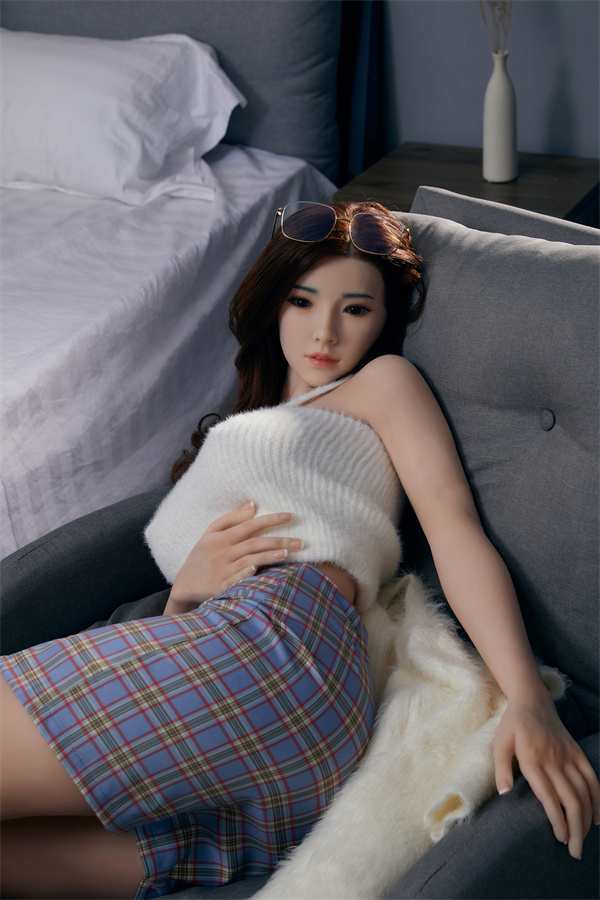 D35013 22160CM D-cup 大姉美乳おっぱい シリコンドール