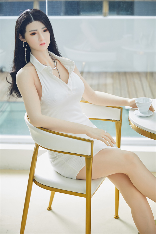 D35014 19160CM D-cup 金持ちの家の娘大姉 シリコンドール