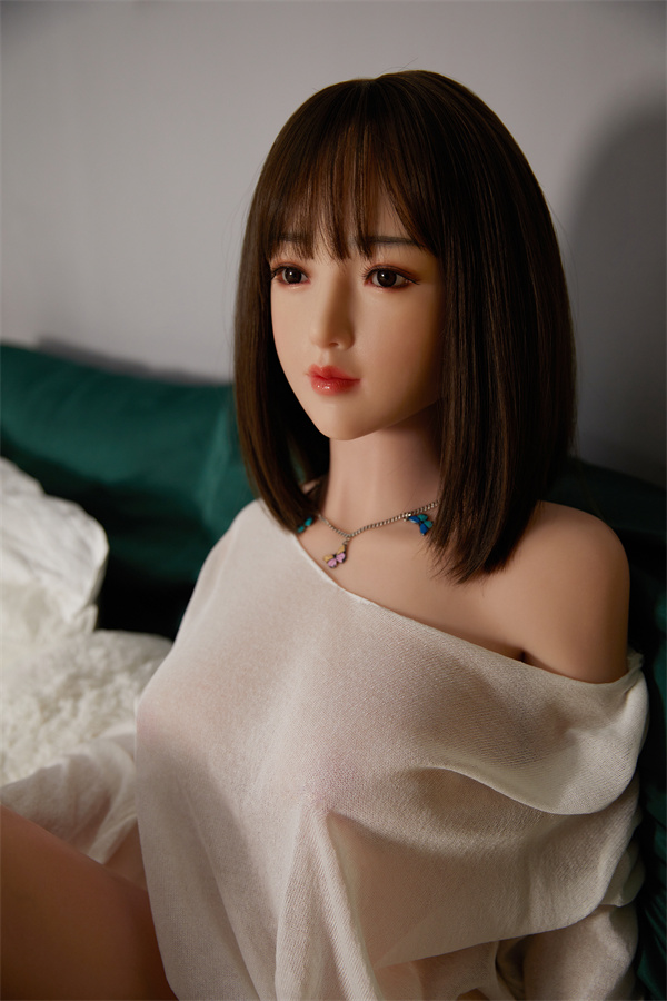D35018 13150CM C-cup 艶っぽい純度シリコンドール