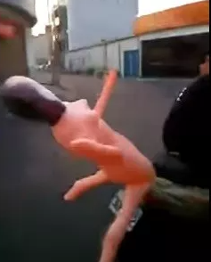 裸の彼女」をドライブに誘う男性に大興奮! - image 207 image 207裸の彼女」をドライブに誘う男性に大興奮!
