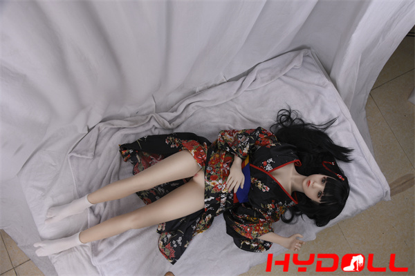 D13003 13145㎝-F-カップ 和服少女　美しい TPE製ラブドール　和風美人